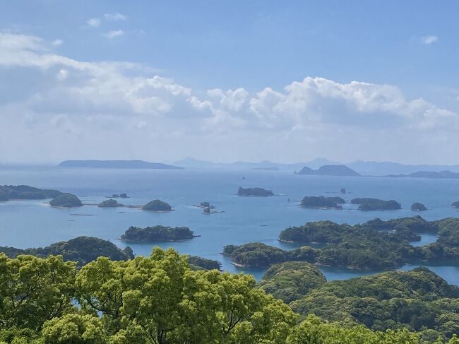 広島・長崎旅行４日目。<br />どこに行こうか悩んだ末、佐世保に行きました。<br />朝７：３０に長崎から高速バスに乗り、朝早めに佐世保到着。<br />情報は得てましたが、どこ廻ろうか、現地で決めることに。<br />街散策して、佐世保バーガーを食べて、観光バス海風に乗って、バス観光。<br />時間ぴったりで、１５；３０博多行の高速バスに乗り、佐世保観光終了。<br />佐世保も坂の多い街のようです。<br />途中、カヤックをやっている人も見えました。<br />来て良かったです。