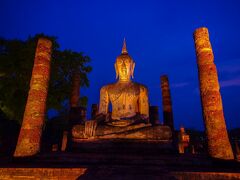 タイの遺跡を全部巡るつもりが、コロナの影響で北部だけで終わってしまった旅 その３１体力復活夜景撮影へ