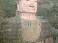 さすが世界遺産　楽山大仏