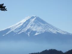 富士山を見に三つ峠へ