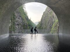 6・8歳児連れ、越後湯沢と清津峡週末旅行