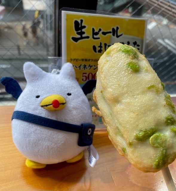 どもー(・▽・)<br /><br />諸事情により2週間ほど実家のある神奈川で大人しくテレワークを行っておりました。<br />2週間もほぼ家から出ずに過ごしていれば、こりゃーもう身も心も立派な神奈川県民だな!<br />…ってことで『越境すんなよ?』との神奈川県知事の要請に従い<br />近場かつ県内の箱根湯本へひとりで日帰り温泉に浸かりに行ってきました。<br /><br />まぁ真面目な話、この一年の色々な抑圧に地味に心身疲れていて、心が風邪ひきそうだったんだ(・ω・`)