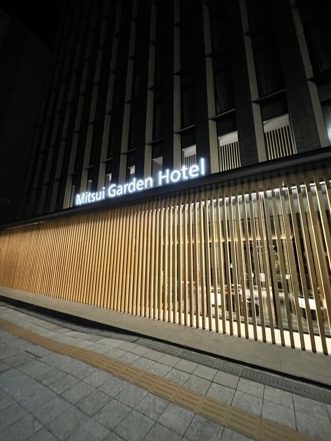 2泊3日の金沢・能登レンタカードライブの旅。<br /><br />金曜の夜、仕事後に東京駅より新幹線に乗り込み、日曜まで楽しみます。<br />