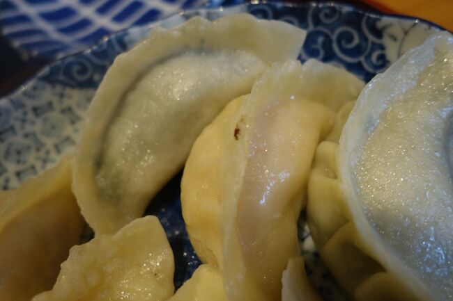 建仁寺の塔頭とかお邪魔しますので、近所の地図を見ていますと、親子食堂と。京都やし、親子丼のお店とかでしょか?お昼はこちらの食堂に行ってみましょ。