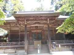 本山寺(ほんざんじ)へ自転車で行く。