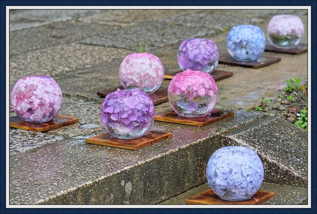 雨のなか ガラスボールのアジサイに会いに般若寺へ 奈良市 奈良県 の旅行記 ブログ By Akikoさん フォートラベル 雨のなか ガラスボールのアジサイに会いに般若寺へ 奈良市 奈良県 の旅行記 ブログ By Akikoさん フォートラベル