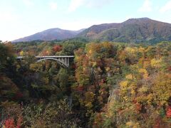 鳴子峡の紅葉