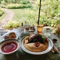 【初夏の軽井沢】ルゼ・ヴィラで楽しむ夕食と朝食とカフェ