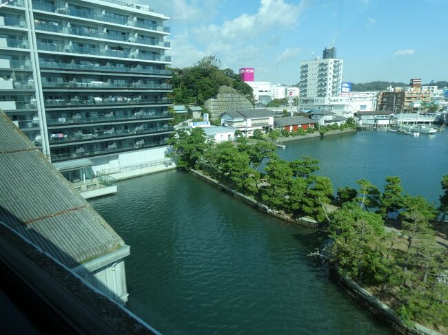 横浜シーサイドラインで海の公園へ