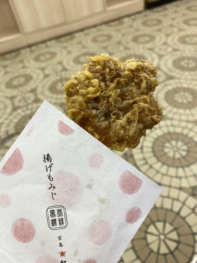 博多でレンタカーをちょいとレンタルし茅乃舎へ^ ^<br />茅乃舎のお料理はいつ食べても美味しい。<br />からの、メインは広島の宮島へ！<br />まだ行ったことないと言うことで改装中で<br />一回流れた旅行でしたがレッツラゴー★