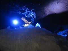 涼を求めて富岳風穴＆鳴沢氷穴 道の駅なるさわで昼食