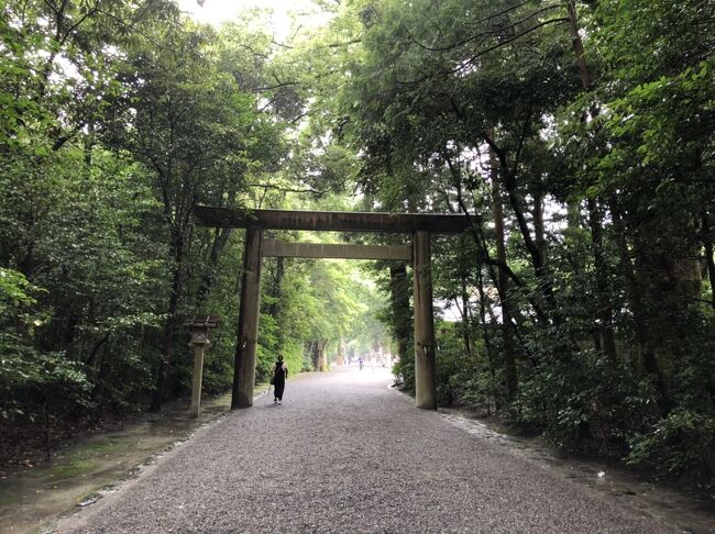 今回のお伊勢参りでは<br />二見輿玉神社→外宮→内宮と回りました。<br /><br />最後におはらい町やおかげ横丁でぷらぷらする計画です。<br /><br />2022ｰ05