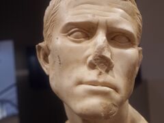 トゥールーズ　独自の歴史を歩んだ 赤レンガの町を歩く