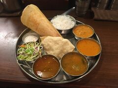 八重洲の南インド料理のお店 "DAKSHIN" で豪華ランチ、"ドーサ"・"サンバル"・"ラッサム" なるものを（たぶん）初めて食べました！