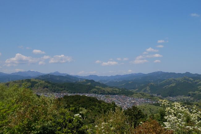 久しぶりのお出かけ、久しぶりの山歩き。<br />春めく飯能・天覧山と多峯主山へハイキングに行ってきました。<br />