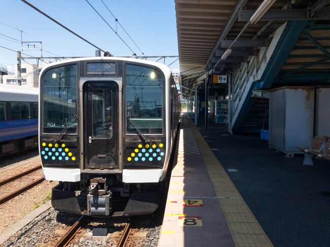 ご覧いただきありがとうございます。<br /><br />房総の海を見に鉄道で房総半島をぐるりと一周する旅、今回は後編です。<br /><br />安房鴨川から内房線に乗り東京湾がよく見える車窓を楽しみました。<br /><br />また、2021年3月から運用を開始したE131系電車の内部も隅々までレポートします。<br /><br />前編はこちら↓<br />https://4travel.jp/travelogue/11702736