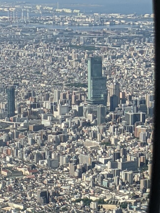 東京オリンピック開催、おめでとうございます!<br />(皮肉では有りませんよ!心から思っています)<br />その想いを具体化すべく、開会式の日は東京から離れる旅を決行。<br />初日は修学旅行以来の奈良!<br />しかし、何と第一目的地はラーメン屋さんなんですよね。<br />奈良に脚を運んだら絶対に寄ろうと決めていたので違う意味で感動でした、<br />オリンピックのお陰で連休になりました。<br />有難や、有難や、<br />