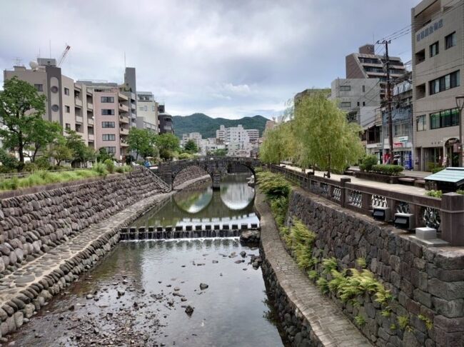 やっと行けた長崎。<br />でも暑さが体力を奪います。<br /><br />それでも後悔はしたくないから、頑張って夜景を見に行きます!