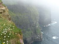 ２０１６年夏、アイルランドからアイスランド一人旅　６．モハーの断崖、バレンを巡る１日ツアーを愉しむ