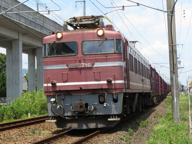 ７月末から県独自のまんぼうが発令され、また当分の間「家出るな」となりました。家出るのも言い訳がいるのに、外国なんて夢のまた夢…と思ってパスポート見たら７月はじめに失効していました。ネタ切れだったのでちょうどよかった（笑）。久しぶりにスキャン機能を使って、パスポートの活躍を振り返りましょう。要はインチキで、焼き直しのくせに２本立てという極めてタチの悪い旅行記です。戻るボタンを押しましょう。<br /><br />vol.1<br />2011.08.05～12　マカオ・香港・中国・ベトナム<br />2016.08.12～16　台湾<br />2017.08.11～15　韓国・中国・香港<br /><br />vol.2<br />2018.08.13～15　韓国<br />2018.12.29～04　台湾・タイ・マレーシア・フィリピン<br />2019.08.11～15　韓国・ロシア　<br /><br />