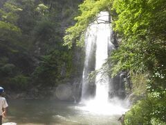 箕面大滝と念願の天空の棚湯　夜景が綺麗～～でした♪