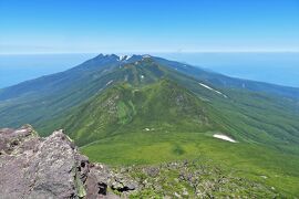 代償なくして 絶景テラスは存在せず！／夏花ゆれる羅臼岳（岩尾別ルート）1Dayトレッキング【知床8日間 CREWG旅-2】