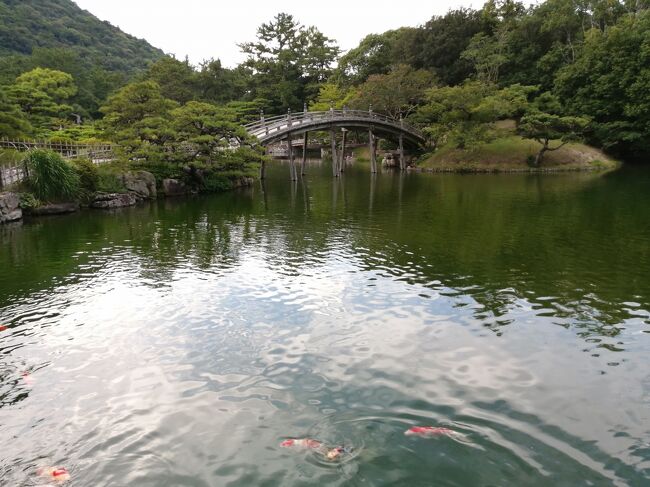 四国現存天守と別府の旅　その1：7/27　栗林公園