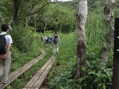 豪雨続きでヤキモキした北志賀高原の旅 ２) 　4ｋｍ-2時間の自然探勝コースをハイキング