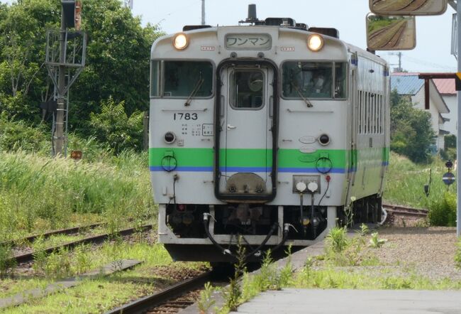 ＪＲ北海道・日高本線の旅をしてきました。<br /><br />ついに（？）、<br />現役で運行されている、鵡川～苫小牧間の様子となります。<br /><br />すっかり路線としては短くなり、そもそも日高（振興局）管内に行かなくなったじゃないか、というところではありますが、<br />全国的にはところどころ、名前で示したところに行かなくなってしまった路線もあることだし（信越本線とか…）、<br /><br />今をじっくり味わおう、ということで。