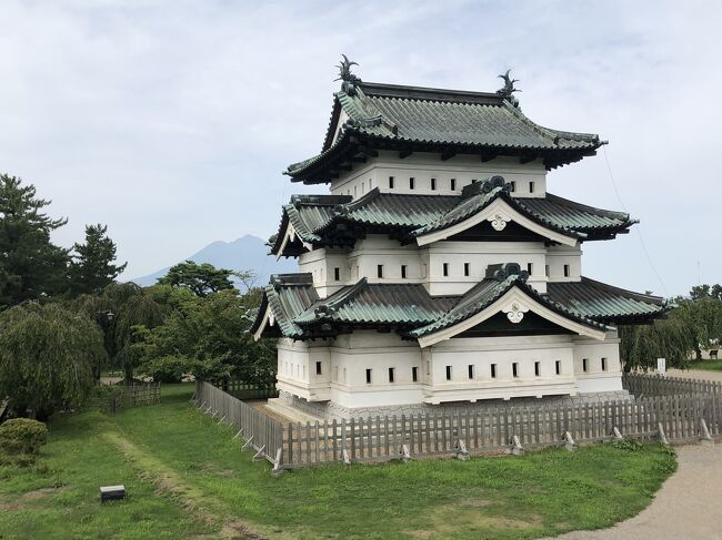 コロナが落ち着くどころか感染拡大が続いてるけど、8月下旬には緊急事態宣言解除と言われていたので、嫁さんと取りづらい且つ短い夏期休暇を合わせてツアーを組んでたのと、各ホテルもNGとはならなかったので、そのまま敢行することに！<br /><br />今回は仙台から三陸海岸を北上して、十和田・奥入瀬、男鹿半島から日本海側を南下して山形から蔵王、五色沼経由の那須高原をめぐる東北6県を左回りで巡って来ます(^｡^)<br /><br />感染しない！させない！で密にならないようなところを選りすぐって、ちょこっと観光して楽しんできます(^_^)<br /><br />4日目は弘前城址を散策して、一路男鹿半島を目指します！