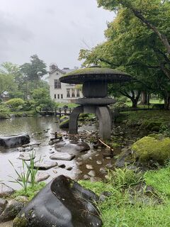 国指定名勝［旧池田氏庭園］の夏季特別公開の無料ツアーに参加する。