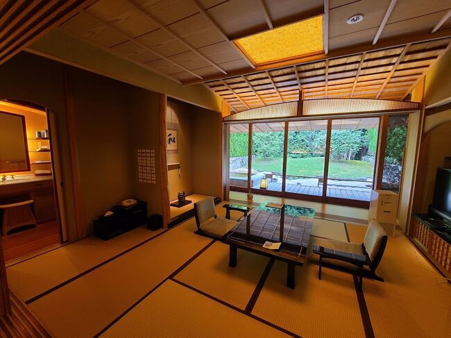 おすすめの宿を人に聞くとかなりの確率でおススメされる「赤沢迎賓館」<br />前から行ってみたいと思っていました。<br />実際行ってみてとてもいい宿だと思いましたし、また必ず行きたいと思いました。<br /><br />大室山は社会科の資料集に載っていたイメージ・・・<br />アーチェリー体験が楽しかったです。<br /><br />伊豆テディベアミュージアムはカナヘイとのコラボがとても可愛かったのと、トトロのネコバスがあったのでテンション上がりました!