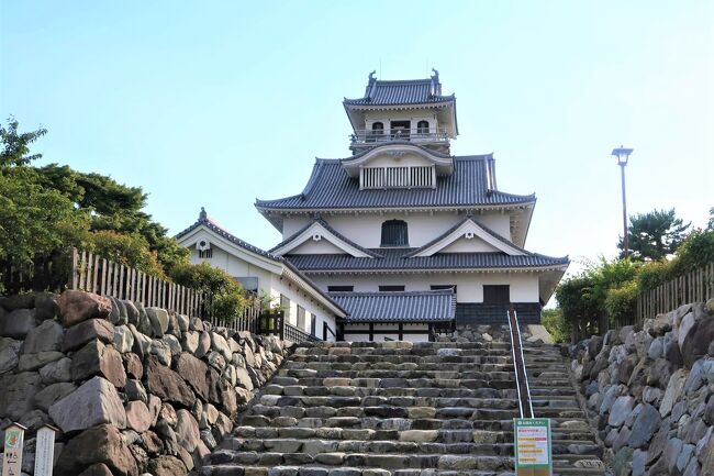 5歳息子と2人旅。<br /><br />3日目は滋賀県。<br />滋賀県はどこにいこうかな?<br /><br />まだ行ったことない長浜がよさそう。<br />船で琵琶湖も行きたい。<br />黒壁スクエアも行ってみたい。<br /><br />でも、この暑い中息子連れとなると行動範囲は限られる。<br />結局、長浜駅周辺の施設をまわることにしました。