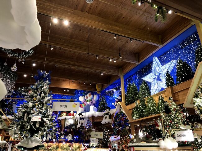 ミシガンにドイツ村があり、何度か訪問したことがありましたが、まとめて紹介してみます。<br />一年中クリスマスのお店。<br />ドイツっぽい街並み<br /><br />ほんとうは、オクトーバーフェストにいってみたいのですが、すごく混雑しそうなので、コロナがおさまるまでは、おとなしくしてましょうかねえ。
