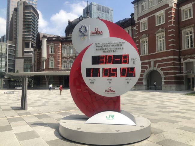 奥様の夏休みが残っており、急遽自分も連休が取れるスケジュールが判明。<br /><br />これ幸いと家族で行けそうな温泉をこんな時期ですので近場中心にぽちぽち探すと<br />浦安で色々な温泉に入って3泊出来そう、しかも素泊まりならただでさえ安過ぎでホテルがやっていけるのかこちらが心配になるくらいなのに、じゃらんクーポン使うとさらにお手頃価格に、、、素敵やん。<br /><br />ただ緊急事態宣言中ということで、レストランでお酒が飲めない制約が有り、夜ごはんはテイクアウトで部屋呑みで楽しみました。<br /><br />3泊で部屋代が1万5千位切る驚き価格、価格重視で行ってきます。<br /><br /><br />2日目葛西水族園後から3泊目最終日です。