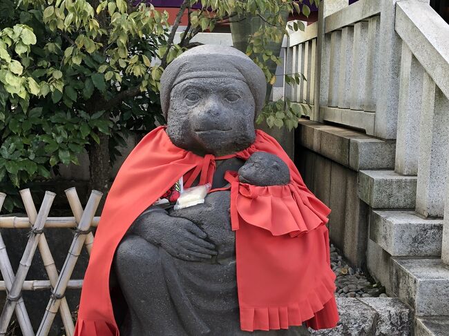 溜池山王のザ・キャピトルホテル東急に宿泊してきました。<br /><br />すぐ横が日枝神社という由緒正しい神社だそうなので<br />チェックイン前にふらっと参拝してきました。<br />本当に徒歩数分でした！<br /><br /><br /><br />2021-9<br />