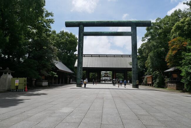 2021年8月某日。<br />九段下の靖国神社と周辺施設を見た後、神保町でカレー食べました。