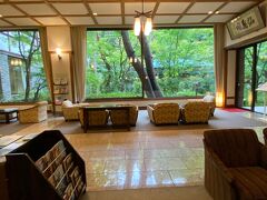 長野県最大級の湧出量、上林ホテル『仙壽閣』へ
