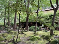 山里料理を味わいに粟津渓谷へ　