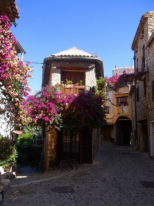 ルノワールに愛された美しき中世の村・カーニュ・シュル・メール（Cagnes-sur-Mer）