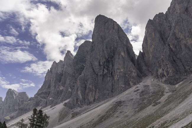 シニアのドイツ・スイス・イタリアの旅［15］　ガイスラー山群ハイキング