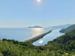 甑島は絶景の宝庫だった ( 2. 長目の浜、里麓武家屋敷跡、亀城跡、サーフィンスクール )