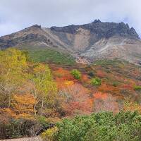 三斗小屋温泉煙草屋に泊まる那須岳紅葉ハイキング