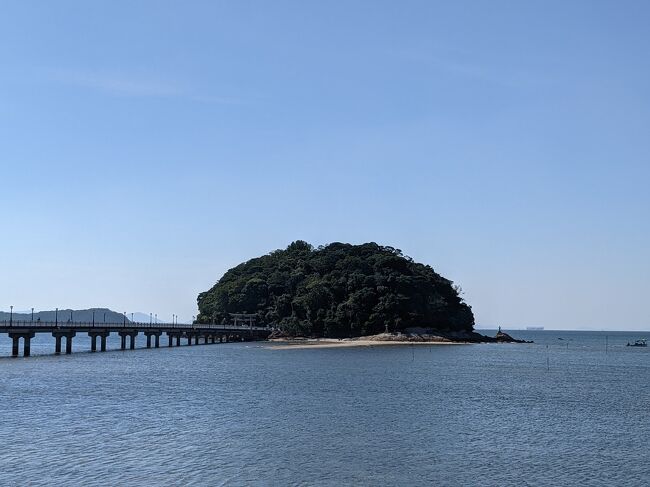 三河湾沿いの町「蒲郡」を散策しました。<br />国の天然記念物に指定されている竹島、生命の海科学館など見どころもたくさんあって良かったです。