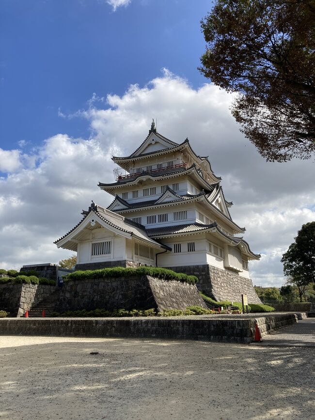 千葉県民だからといって千葉市へ行くことはほとんどありません。そんなわけで今回は千葉市での会食の前にちょこっと市内を散策してみましたら、全く知らないことばかりで楽しい散策でした。