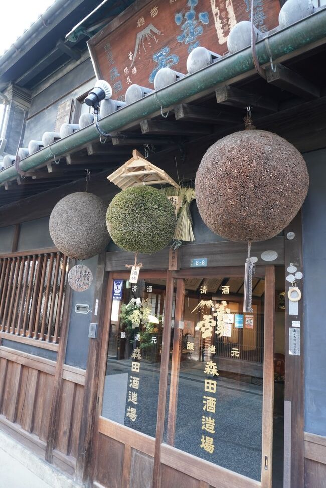 １月も、後半となり、西国の片田舎、岡山でも、いーちばん、寒い、頃と、なりやしたが、皆様方に、於かれましては、風邪など、召され、挙げ句、天に召されちゃったんだよねー、ははははー！等、脳天気丸出し、の、人は、いねーと、思いますが！<br /><br />さてさて、先日は、後楽園にて、新型カメラの、お披露目会と、成りましたが、本人、至って、不満たらたら、みたらし団子の、甘ーい、たれが、たらたら、なら、格別なのですが、Piano の、たらたら、に、関して言えば、ＷＨＯ<br />世界保健機関からも、取り扱いに、ついては、厳重に注意すべし、との、お達しがあり、これが、引き続くようだと、猿ぐつわかます、等、強硬手段も、やむ無し、との、発言！<br /><br />然らば、何故に、たらたら、なのか、本人に、正したところ、思い描いたのと、何か、違うんだよねー？との、返答。なーんだ、それなら簡単、カメラの、スペックに、てめーの、技量が、追い付いてない、ただ、それだけの、ことだよ、ははははー！と、高笑いし、ついでに、バリに、古から伝わる、ケチャダンスを、１人で、トランス状態に、成りながらも、踊りきったのだが、知らぬ間に、Piano は、押入れに、閉じこもってしまった！<br /><br />あらあら、お前は、２２世紀から、来た、ネコ型ロボットかー？と、発言したところ、あらゆるメディアを、通じ、子供達の、アイドル、ドラえもんを、薄汚い、馬鹿ちん野郎の、Piano と、同列に、扱うとは、甚だ、心外、即時、謝罪会見を、開くべし！との、抗議の、ツイートが、殺到し、困ってしまって、わんわんわわん！<br /><br />然らば、甚だ、遺憾だが、お披露目会ＲＥＢＯＲＮなる、ものを、可及速やかに、実施、此度こそ、Piano の、野郎に、己の腕の、未熟さを、認識しちもらう！これしかねーべ、なあ、村長さん！誰よ？村長さんって？<br />