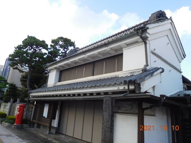 日光街道・日光西街道 御宿場印帳という存在を知り、お散歩してみたくなりました。<br />まずは、春日部の粕壁宿からスタート!!<br />春日部駅前をフラフラとお散歩。無事に粕壁宿の御宿場印もゲットしました。