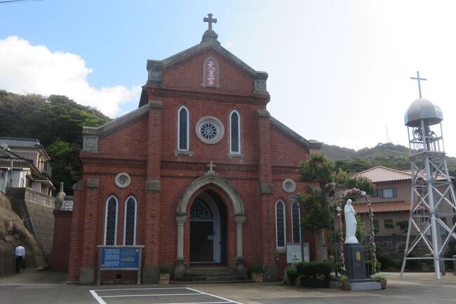 旅行会社のツアーで、壱岐対馬、五島列島を5日間で巡ってきました。<br /><br /> 初日は、朝7時過ぎに羽田から福岡に飛び、博多港から高速船で対馬の厳原港にはお昼過ぎに到着となりました。<br /> その後、島北部を観光してまわり、厳原のホテルに宿泊となりました。<br /><br /> 旅行2日目は、島中央部を観光の後、午後のフェリーで壱岐の郷ノ浦港に向かい壱岐に宿泊しました。<br /><br /> 旅行3日目は、壱岐島内を1日かけて観光した後、夕方のフェリーで博多港に戻り、その後日付がかわる寸前に博多港からフェリーに乗り込み、フェリー内で宿泊です。<br /><br /> 旅行4日目の朝、フェリーは五島列島の福江島に到着となりました。<br /> 港近くで朝食をいただいた後は、午前中に福江島内を観光し、午後は海上タクシーで久賀島、奈良島とまわった後、若松島に宿泊となりました。<br /><br /> 旅行5日目(最終日)は、若松大橋を渡って中通島内を観光した後、有川港から高速船で長崎港に向かい、長崎からバスで福岡に抜け、福岡空港から帰路につきました。<br />