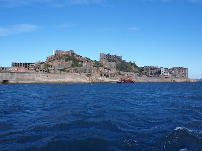 今年の夫婦旅行は20年振りの長崎です(*^▽^)/★*☆♪<br />何といってもメインは軍艦島ですが、話によると晴れていても波が高いと上陸できないので、年間で島に上陸できるのは100日ほどとの事((((;゜Д゜)))<br />こればかりは運を天に任せるしかないですね