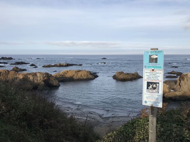 滝を見にオレゴン州へ。ロサンゼルスから3泊4日で長距離ドライブ旅行4日目。グラスビーチに寄ってロサンゼルスへ。